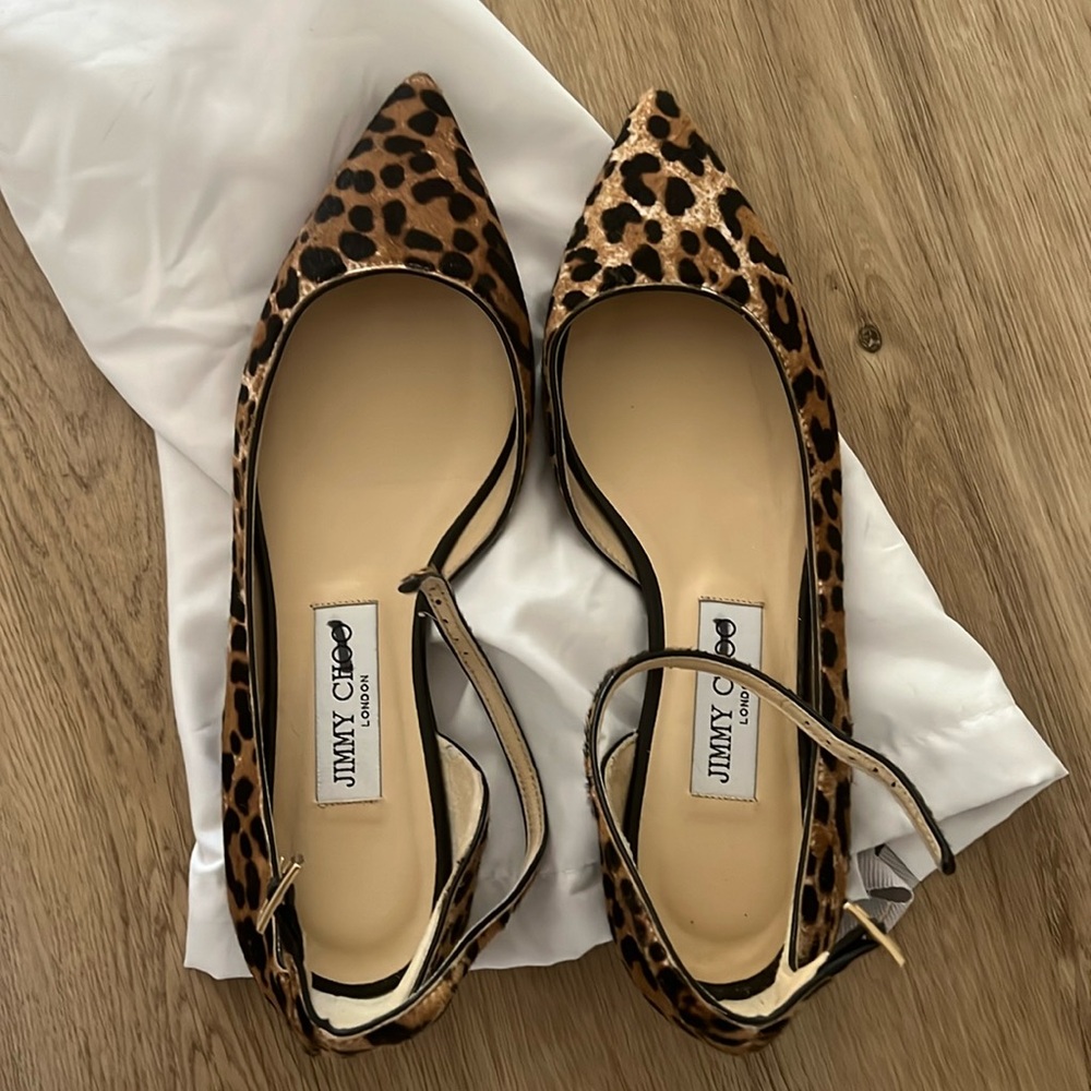 Jimmy Choo Leopard Print Flats/used/preowned